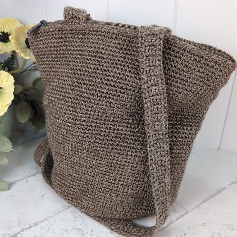 The SAK Lumi Hand Crochet Boho Shoulder Bucket Handbag Purse Tote Taupe Brown - Picture 10 of 11